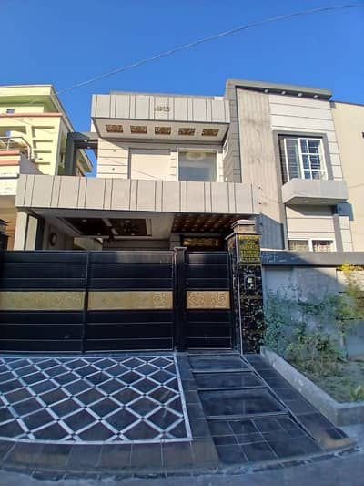 10 Marla Beautiful House For Sale In Al Mansoora Gujranwala.