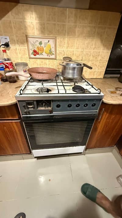 Ignis Imported Cooking Range ( Scrap )