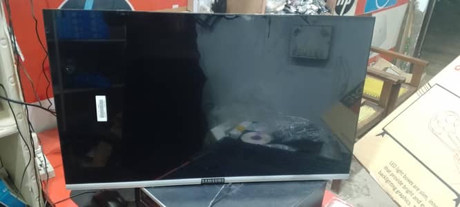 Led 32" Samsung Android Border Less