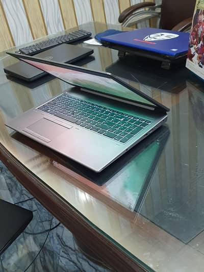 hp zbook 15 g5 i7 8th gen H 4gb dedicated graphics card laptop