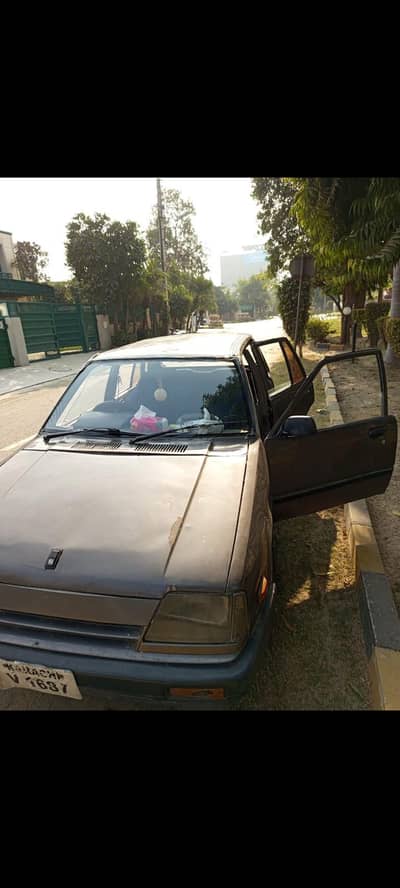 Karachi number but Lahore transfer and good in condition