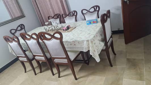 8 seater dining table