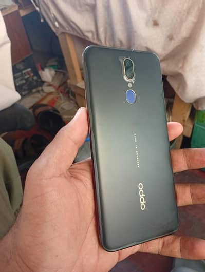 Oppo f11