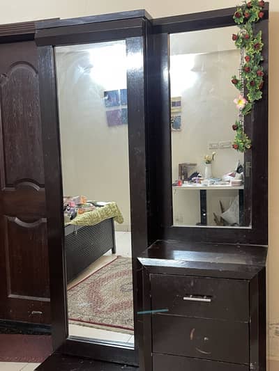 Dressing table for sale
