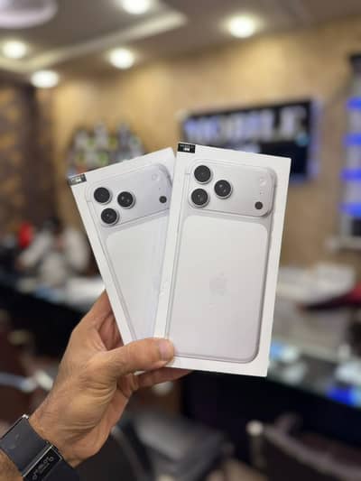 Box Pack Apple Iphone 17 Pro Max 256GB Dual E-SIM USA/LLA SIlver Color