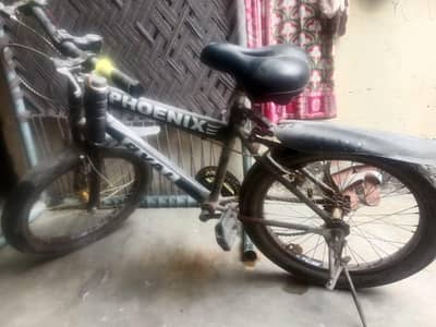 i am sale cycle brand new only 1 mounth use only