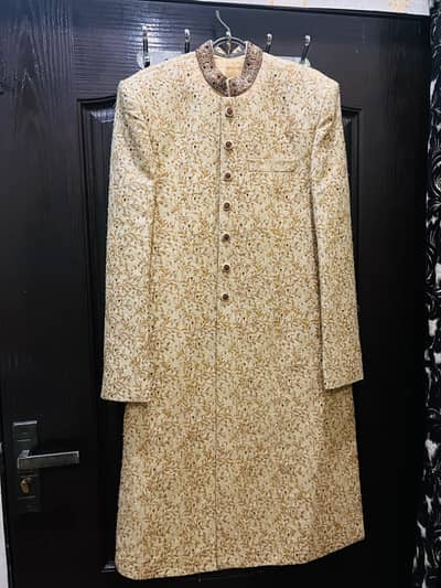 Mens sherwani for wedding condition 10/10  03077790037 WhatsApp