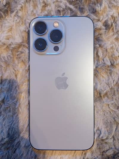 10 by 9 condition ( battery health 92) and 128 GB (gv)and sim timebhih