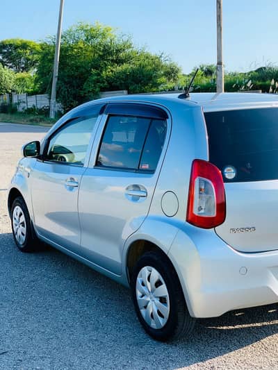 Toyota Passo 2015/ 208