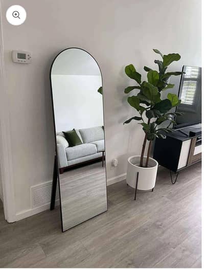 stand mirror
