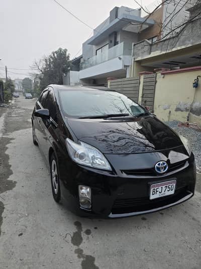 Toyota prius 1.8 G touring  2010/16