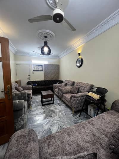 Tariq Road Apartment for Sale 1400 SqFt 3 bed.