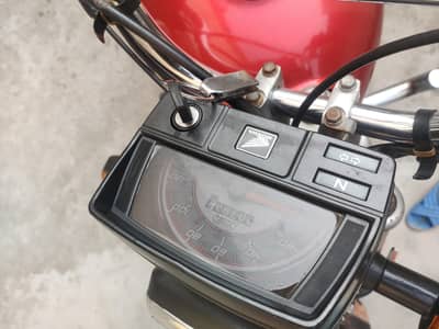 Baki boht achi hay koi Kam ni honey Wala 2022 madal ki hay