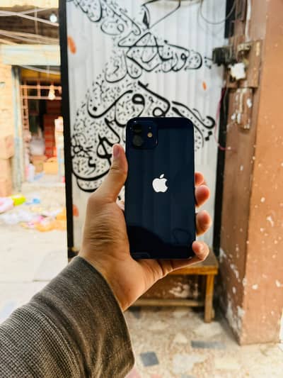 iphone 64GB Non PTA Not JV Waterpack