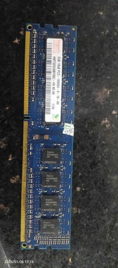 2 2 gb 4 ram for sale only in 1000