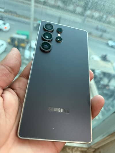 SAMSUNG S25 ULTRA APPROVED 12/256 GB BLACK