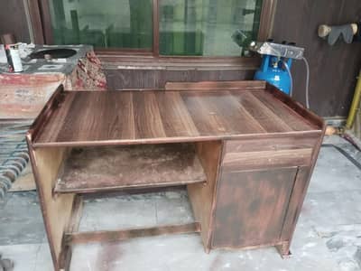 complete table for office used