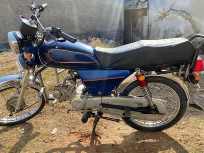 Supar star bike bhoat achi condition ma ha urgent sale krni ha