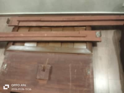 2 single bed with side tables