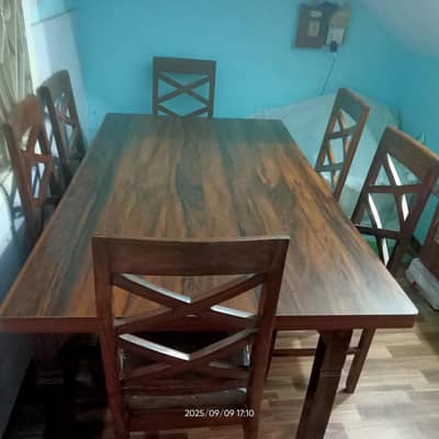 Dining Table with 6 Chairs