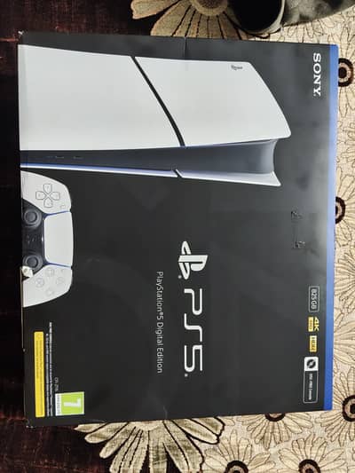 Play station 5  Digital Edition 825gb