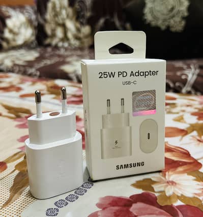 25 W A+ copy of samsung adapter