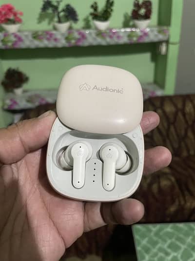 Audionic 550 earbuds