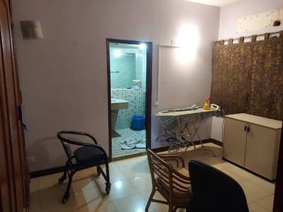 SPACIOUS | 2700 SQFT | APARTMENT FOR SALE IN CLIFTON, KARACHI