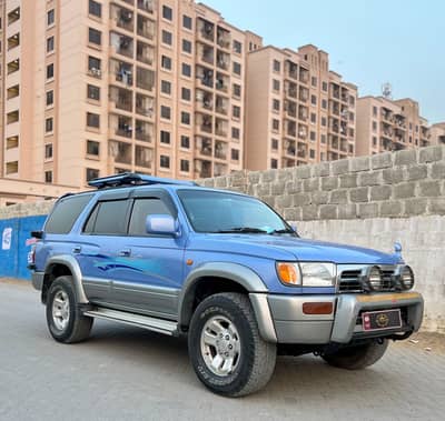 TOYOTA HILUX SURF SSR