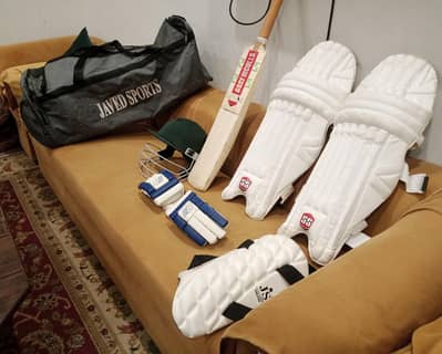 HARD BALL CRICKET KIT WITH BAG