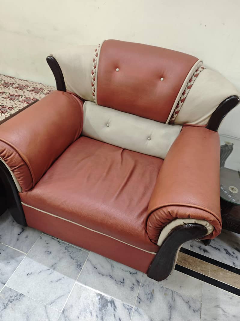 Sofas and tabel combo 2