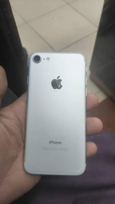 iphone 7 32gb PTA approved last condition
