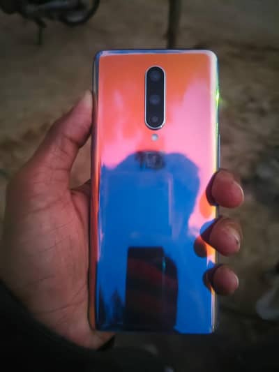 I NEED TO SELL THIS MOBILE IMMEDIATELY.