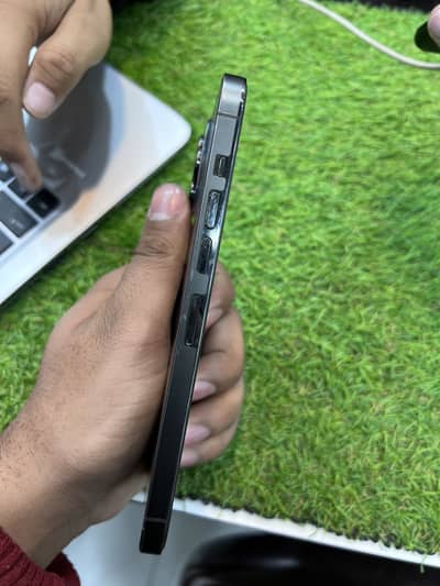 Iphone 13 pro max Graphite