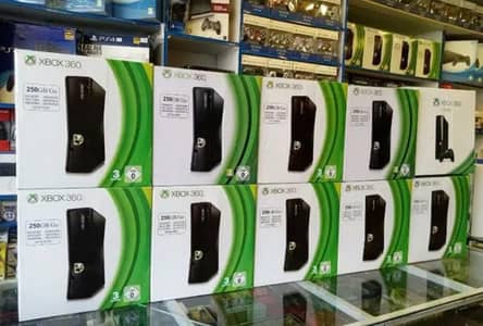 Xbox 360 Slim With Games