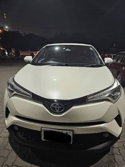 Toyota C-HR G led