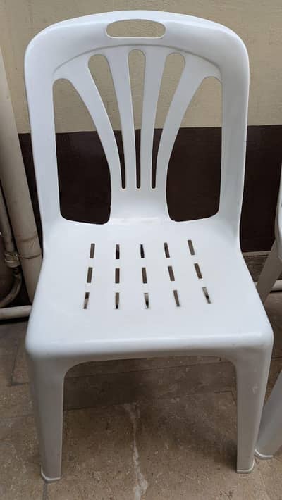3 Plastic White chairs
