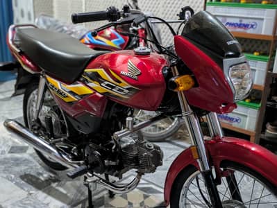 Honda CD dream brand new 10/10