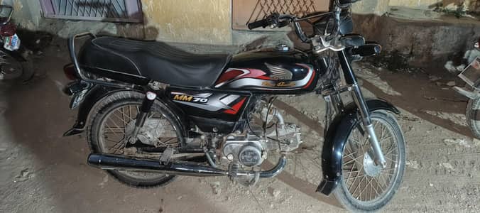 hundyas motorcycle 2025