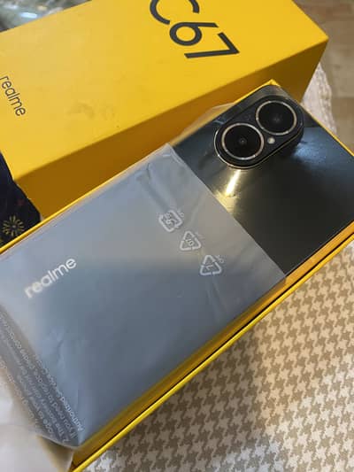 Realme c67