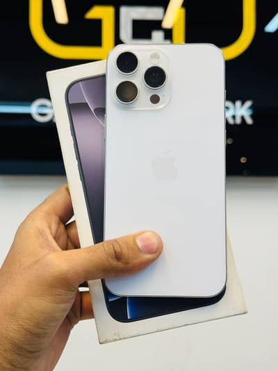 i Phone 8plus, 11,12,13,14,15 pro max on instalment Whatsap 3062623924