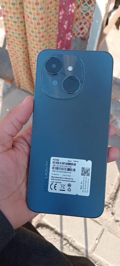 Tecno spark go 1 //4//64//03175001605