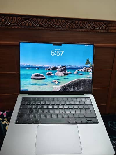 MacBook Pro 14-inch,2021