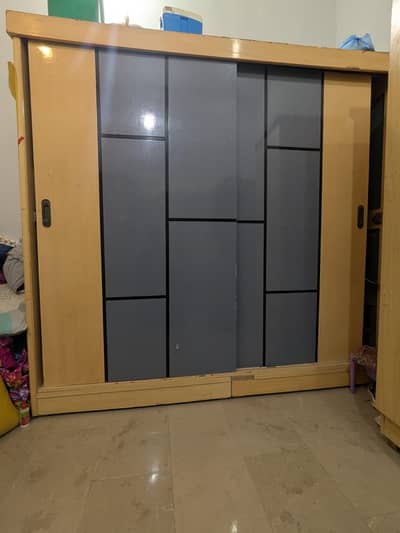 King wardrobe (cupboard almarih )