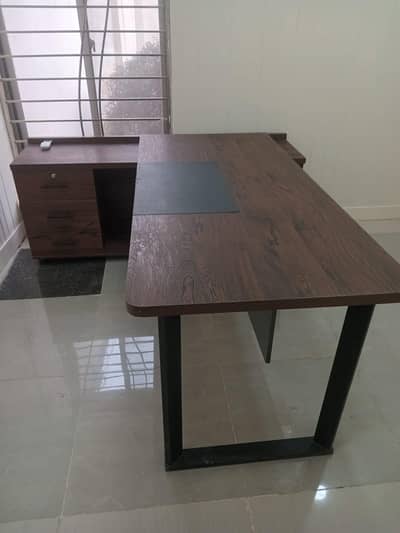 Solid Wooden Executive Table