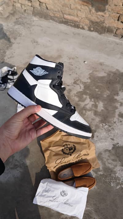 nike airjordan high black and white