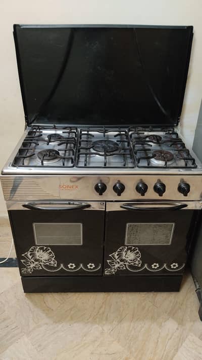 5 Burner Stove, Oven, Microwave