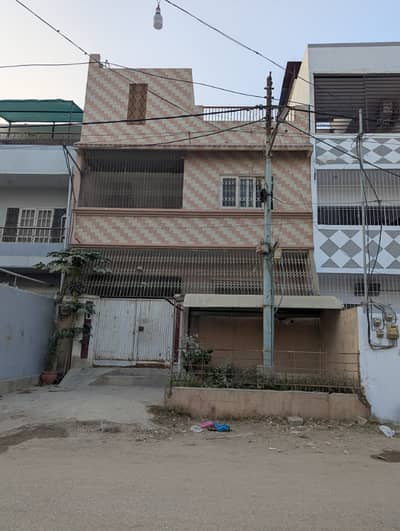 SECTOR 15-A/5 BEAUTIFUL GROUND PLUS ONE HOUSE BUFFER ZONE