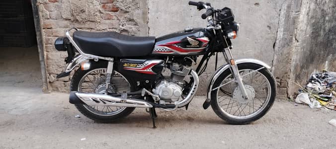 jis bhai ko cahiyay rabta kary gari 10.10 h