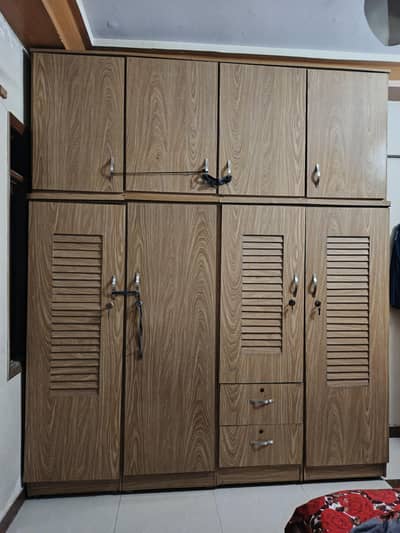 King Size Bed Set For Sale 10/9